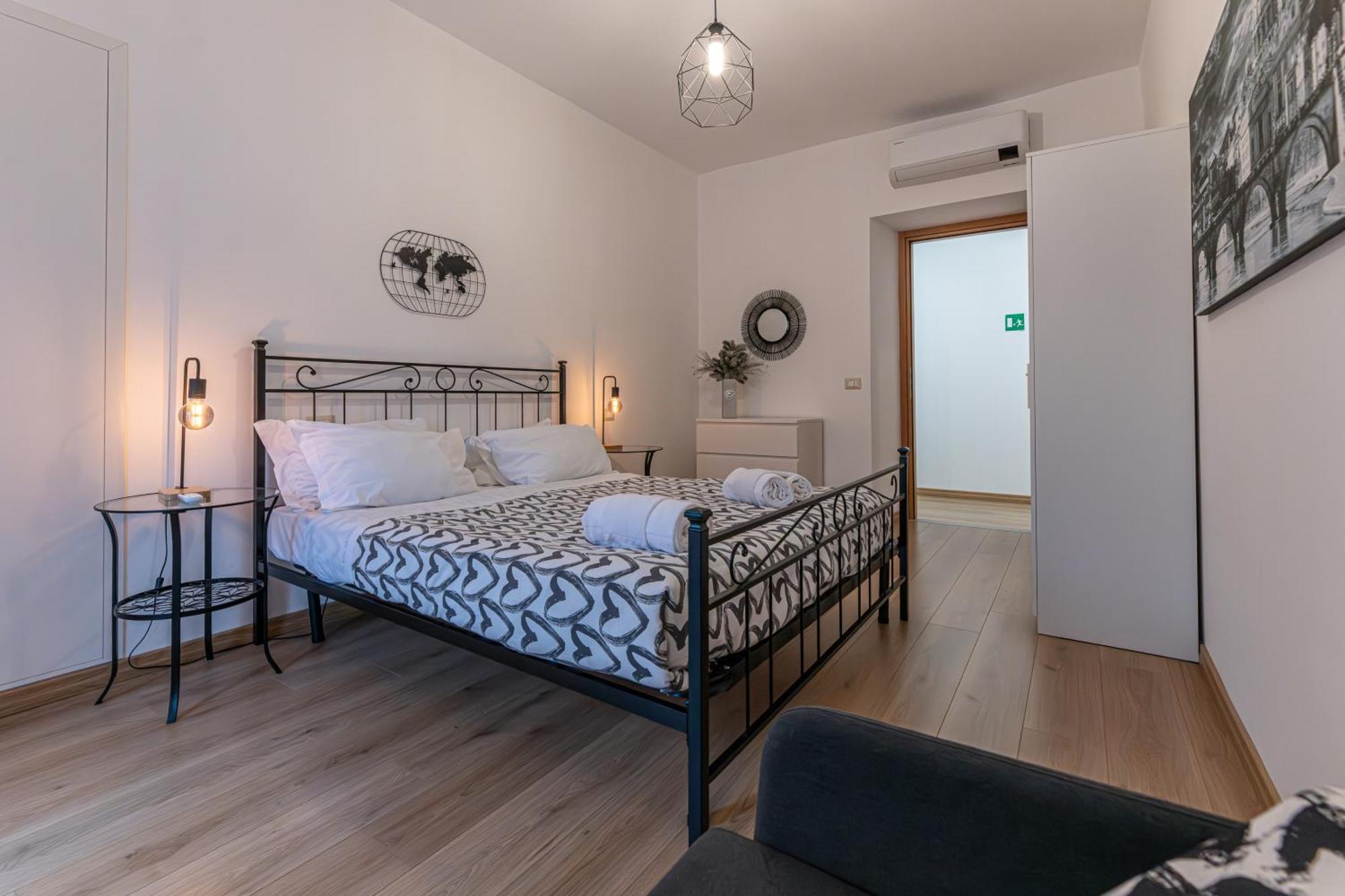 Domus Dino Apartment Rome Exterior photo
